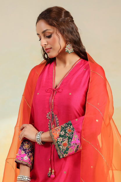 Pink Paisely Gota Patti Kurta Set