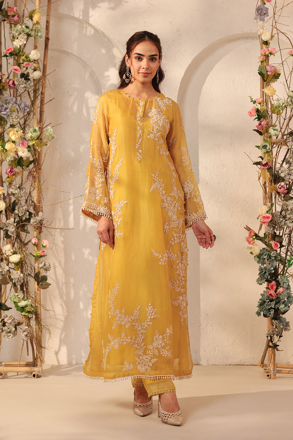 Vaayu Yellow Jaal Straight kurta Set