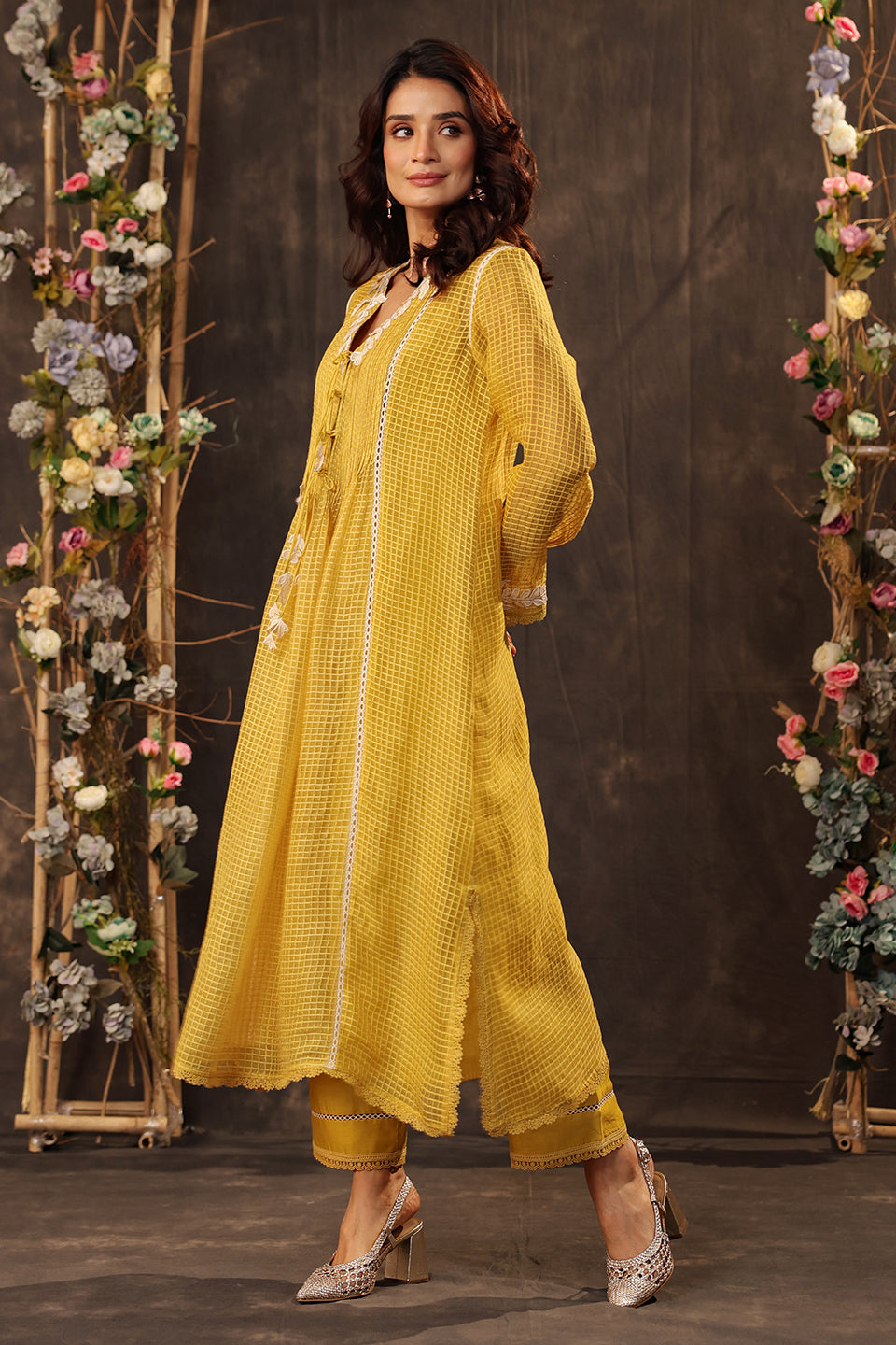 Vaayu Yellow Tie-up Kurta Set