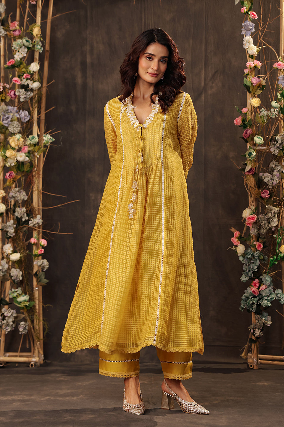 Vaayu Yellow Tie-up Kurta Set