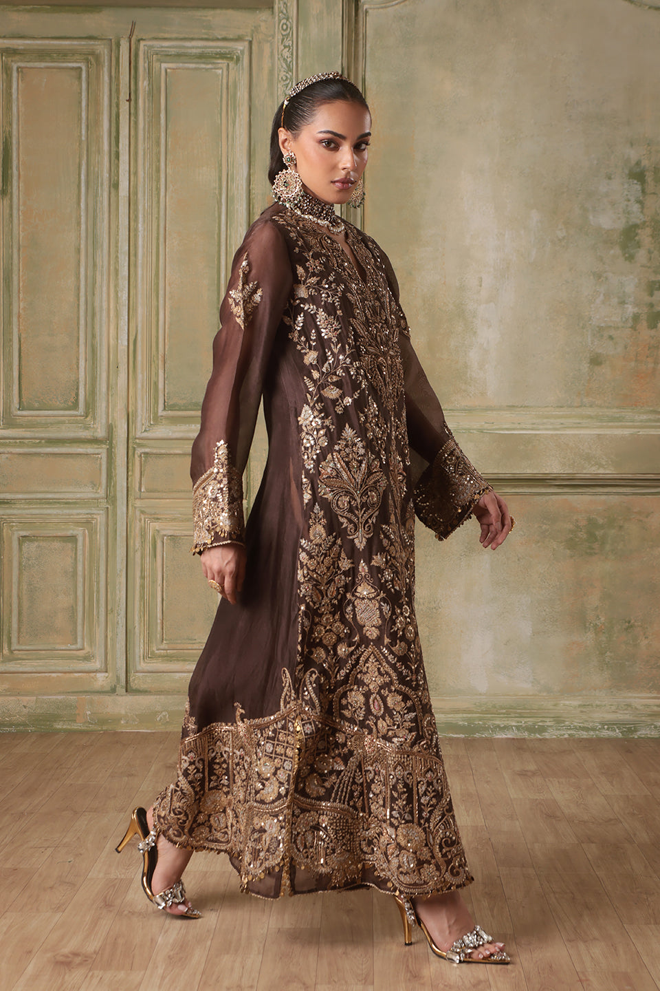 Zar:Rang Brown Heavy Jaal Kaftan Set