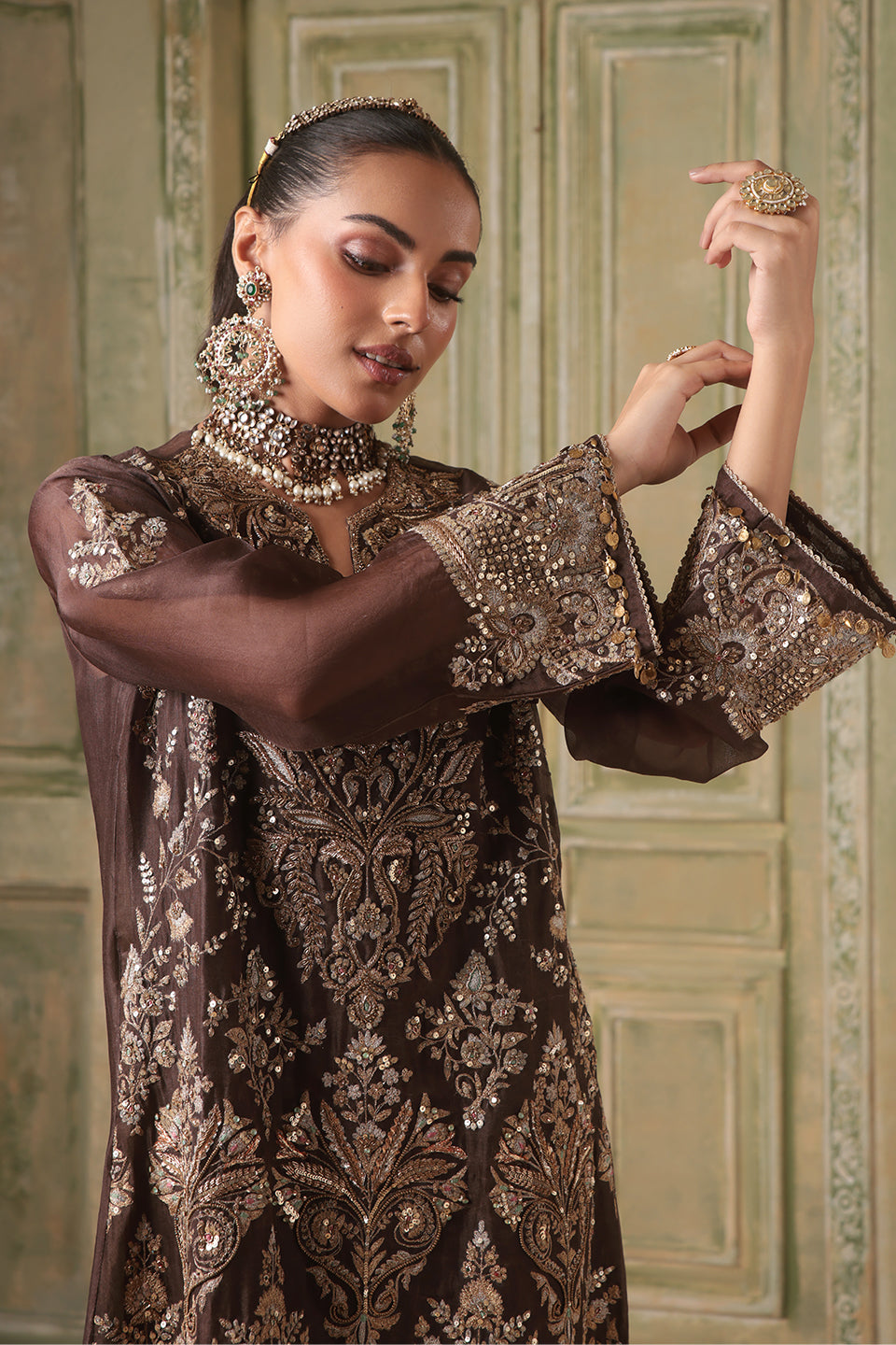 Zar:Rang Brown Heavy Jaal Kaftan Set