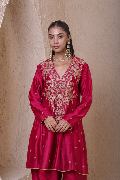 Rangrez Pink Short Pheran Kurta set