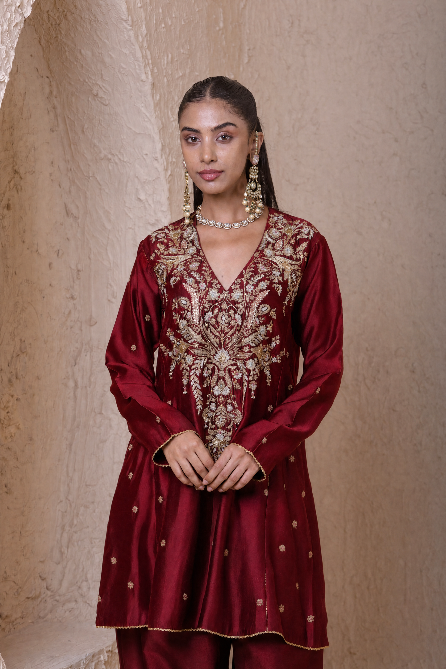 Rangrez Maroon Short Pheran Kurta set