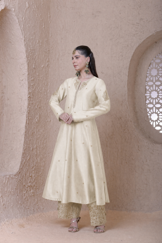Rangrez Ivory Kalidar Set