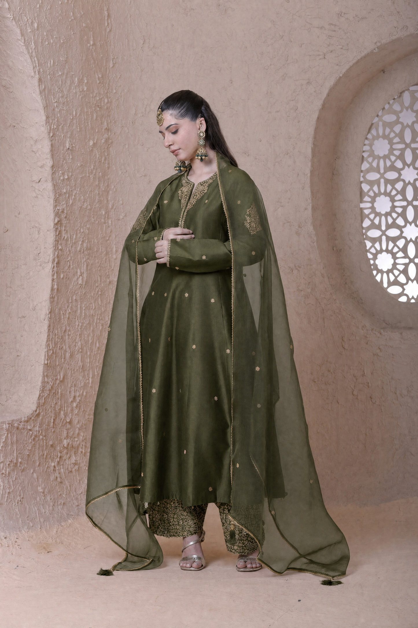 Rangrez Olive Kalidar Set