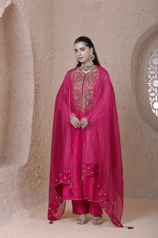 Rangrez  Pink Long Pheran Kurta Set