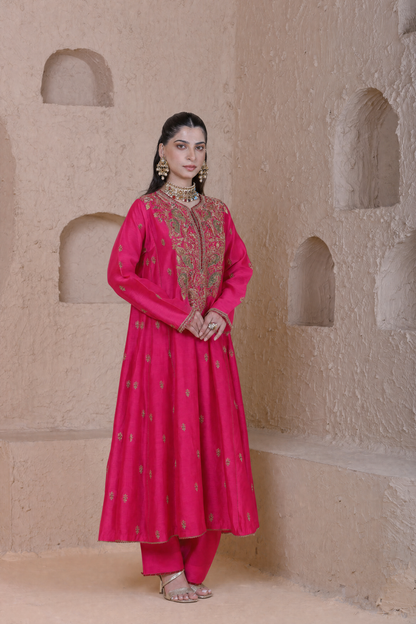 Rangrez  Pink Long Pheran Kurta Set