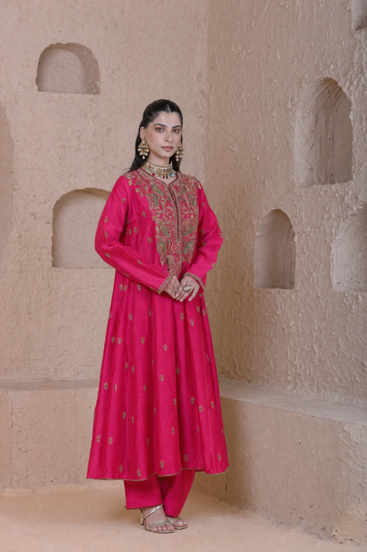 Rangrez  Pink Long Pheran Kurta Set