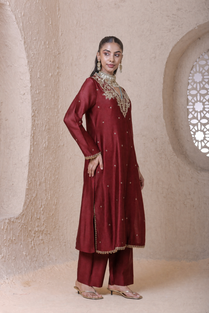 Rangrez Maroon V neck Long Kurta Set