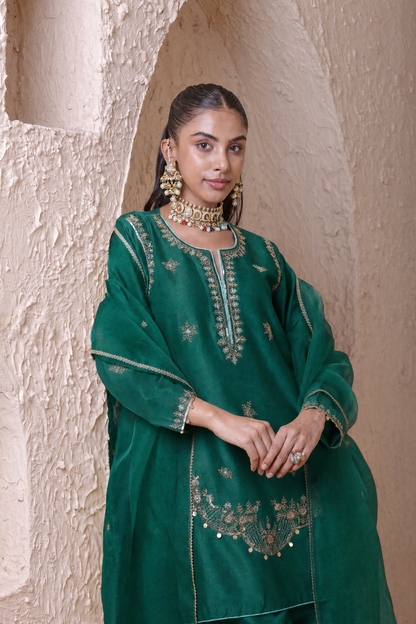 Rangrez  Green Scallop Short Kurta Set