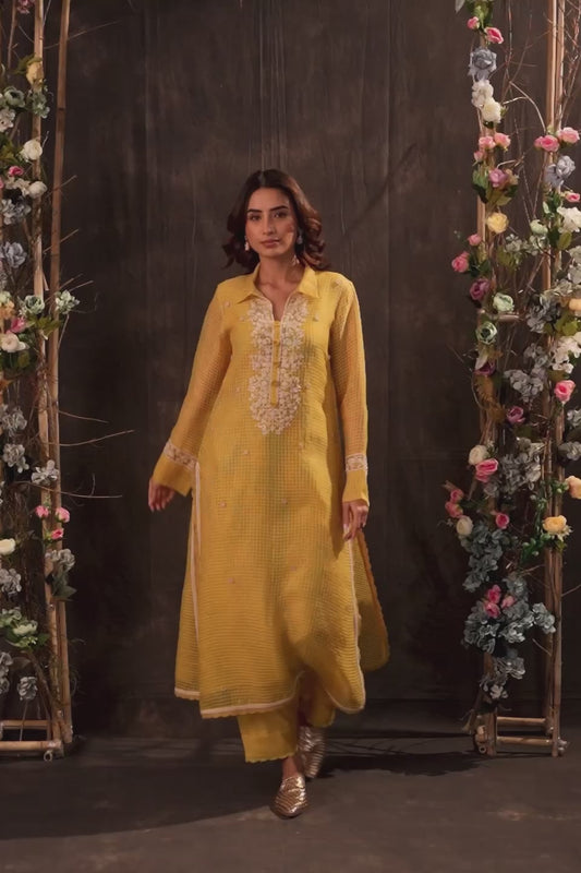Vaayu Yellow Collar Kurta Set
