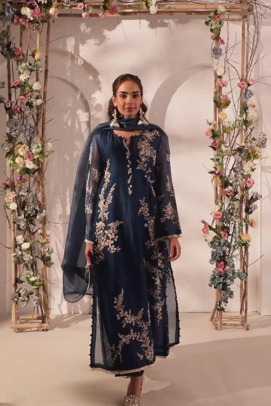 Vaayu Dark Blue Jaal Straight kurta Set