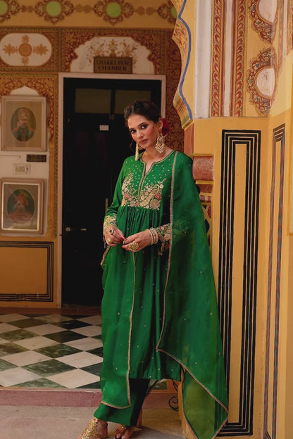 Ahista Green Mayur Applique Frockstyle Kurta Set