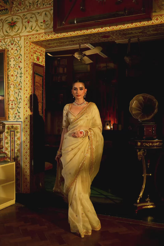 Ahista Ivory Patti Buta Saree Set