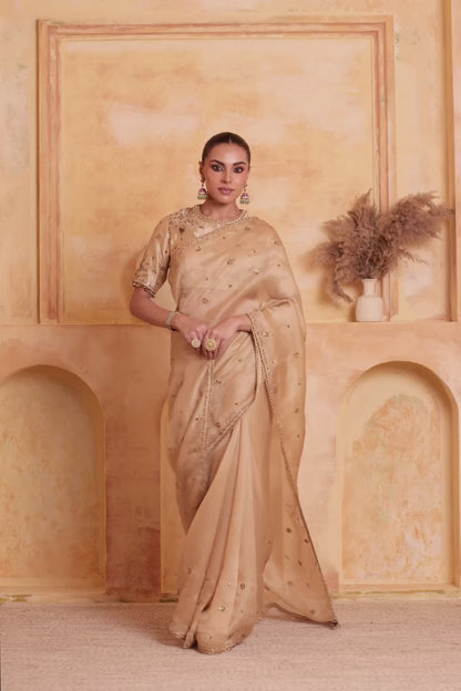 Zar:Rang Ivory Buti Saree set
