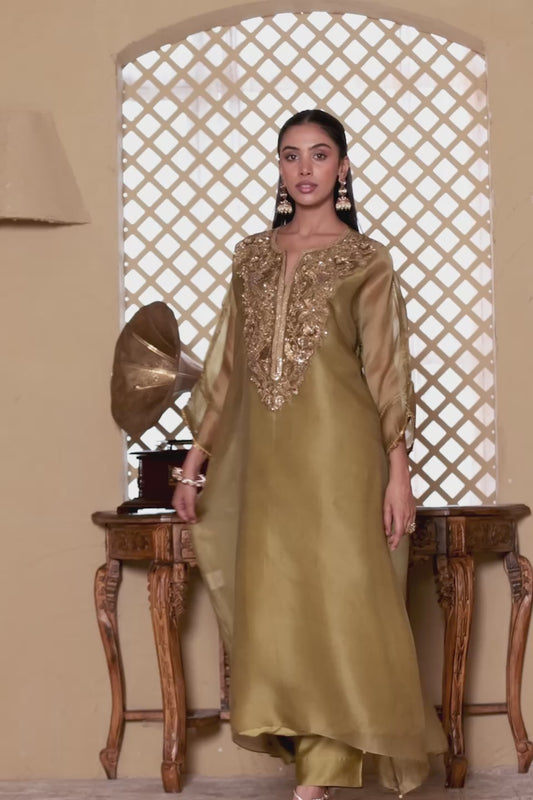 Mehrang Olive Green Kaftan Kurta Set