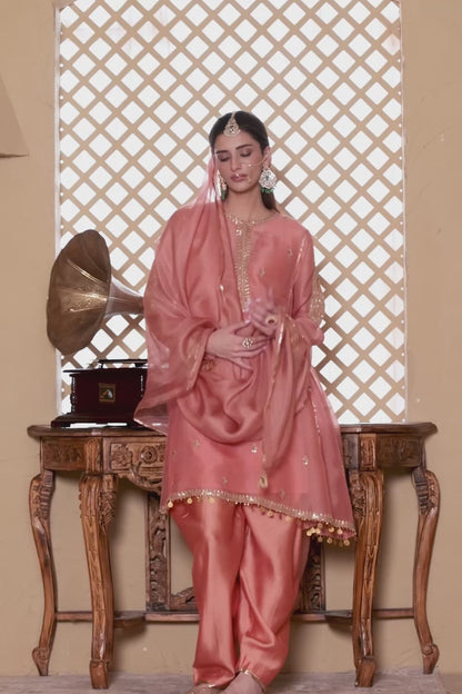 Mehrang Peach Short Pheran Kurta Set