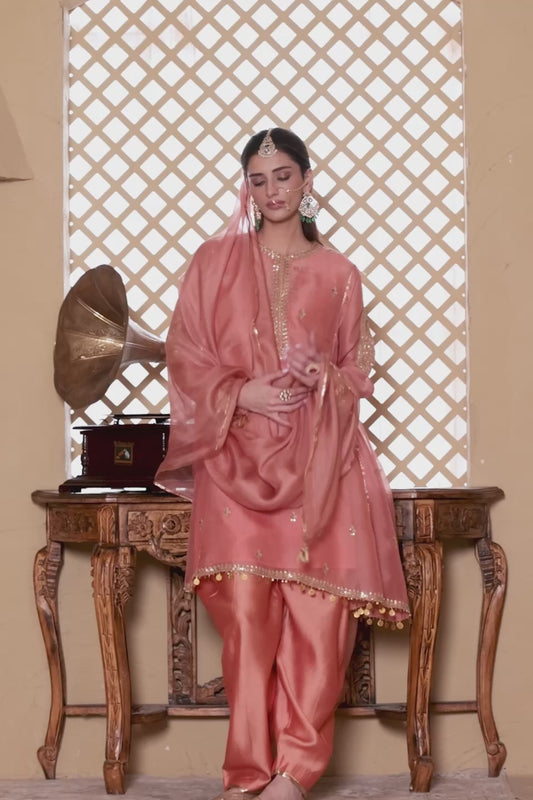 Mehrang Peach Short Pheran Kurta Set