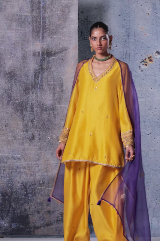 Mehrang Yellow V Neck Short Kurta Set