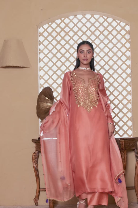 Mehrang Peach Heavy Neck Kurta Set