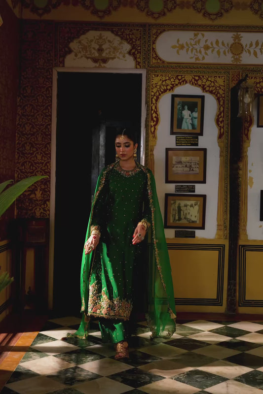 Ahista Green Mayur Applique Long Kurta With Heavy Dupatta