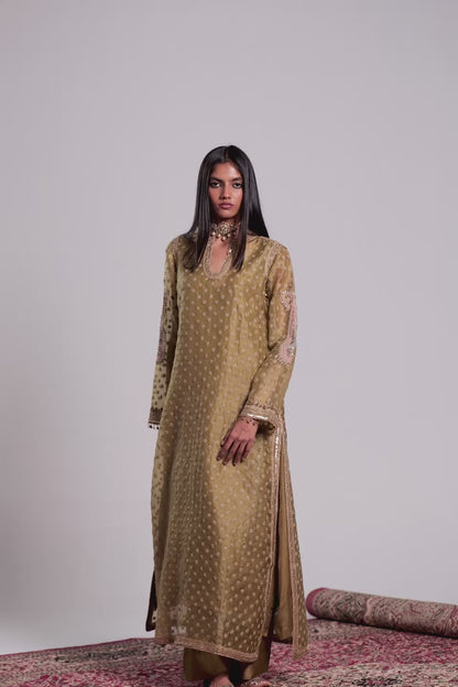 Zar:Rang Olive Green Buti kurta Set