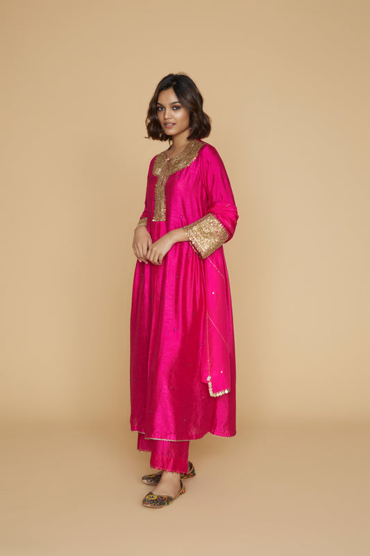 Pink Heavy Pitta Neck & Marodi Sleeves Kurta Set