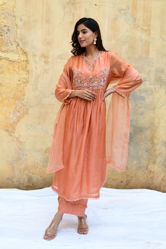 Peach Mystic Knot Frockstyle