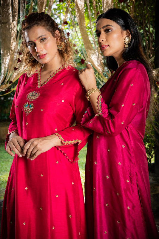 Wine Chaand Motif Kurta Set