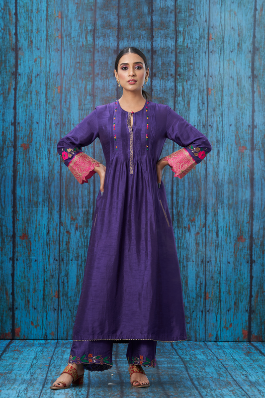 Purple Applique Lotus Sleeves Kurta Set