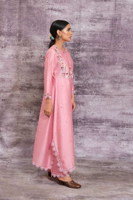 Pink French Knot Handkerchief Style Kurta Set