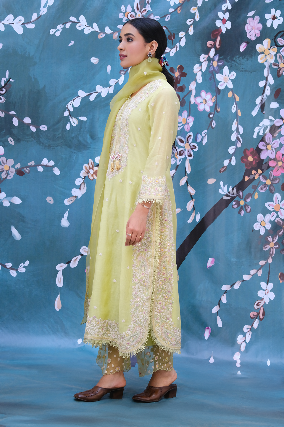 Green Dori Paisley Long Kurta Set