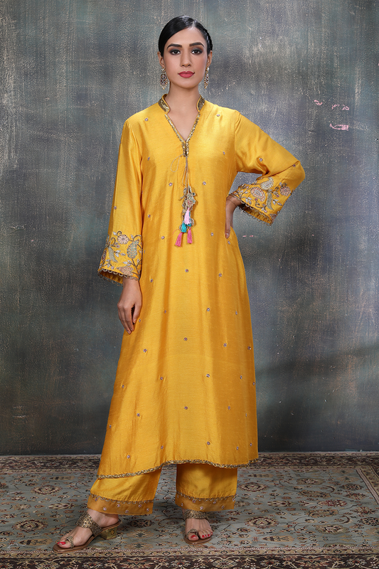 Mustard Mughal Jaal Heavy Sleeves Kurta Set