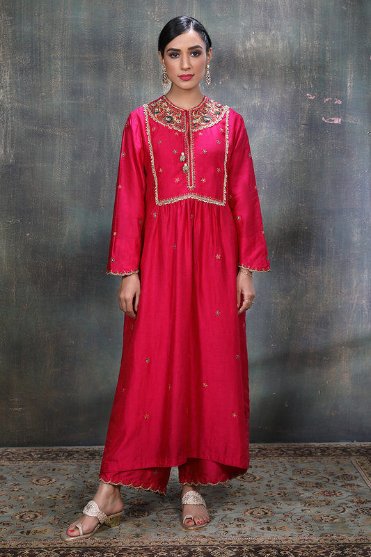 Pink Floral Zardozi Chunnat Kurta