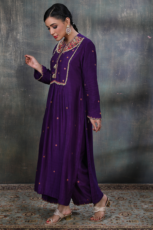 Purple Floral Zardozi Chunnat Kurta Set