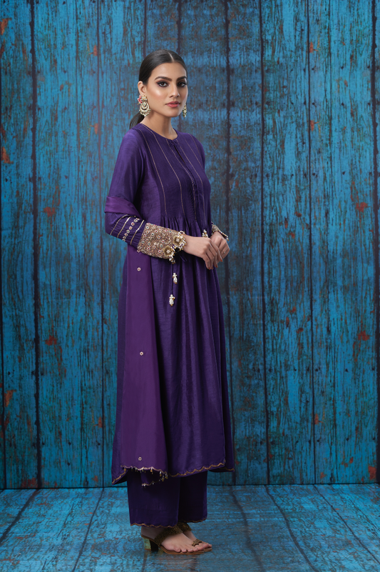 Purple Tikki and Pearl Cuff Sleeve Kurta Set