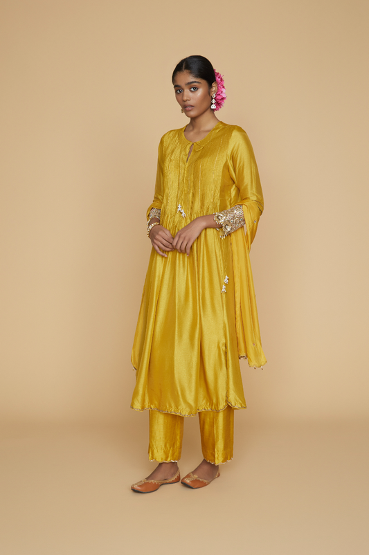Mustard Tikki and Pearl Cuff Sleeve Kurta Set