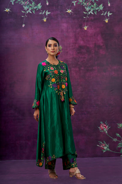 Green Floral Applique Yoke Kurta Set