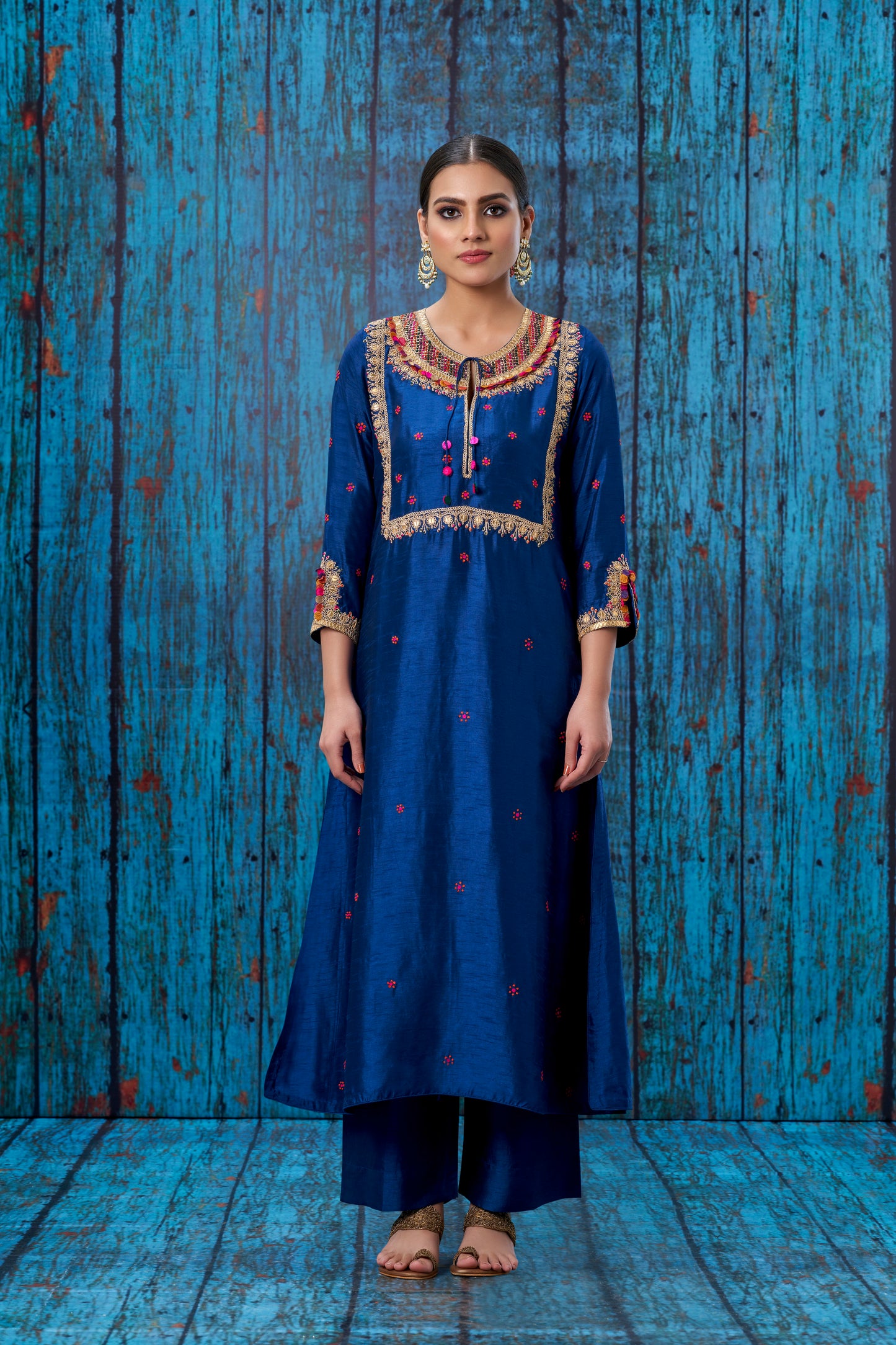 Blue Colorful Coin Square Neck Kurta Set